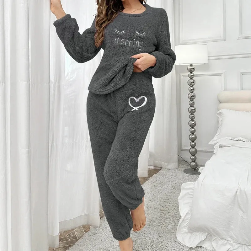 Chic Fuzzy Women's Pajamas Set