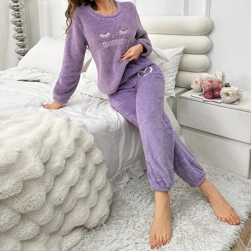 Chic Fuzzy Women's Pajamas Set