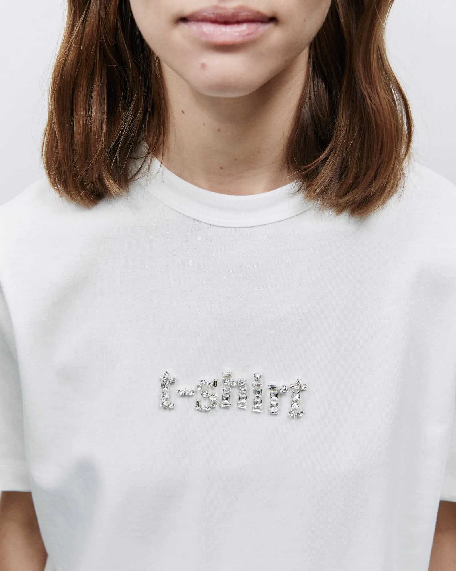 EMBROIDERY T-SHIRT WITH SETS