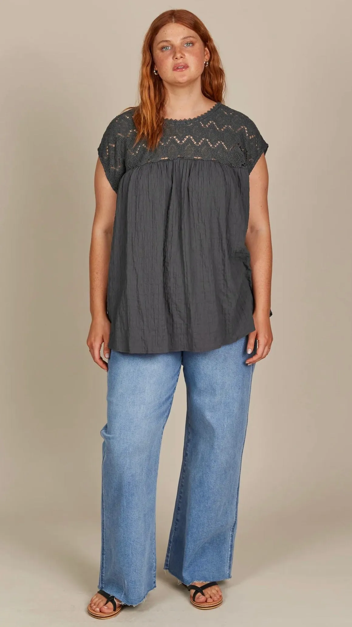 Fleur Relaxed Top Graphite