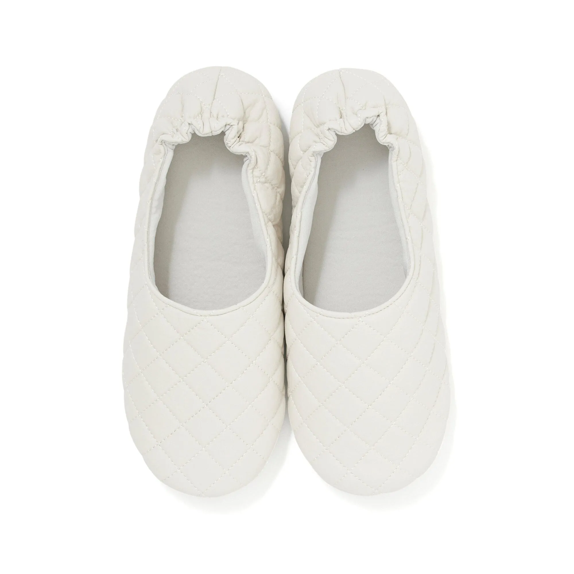 Pocketable Roomshoes Quilted White